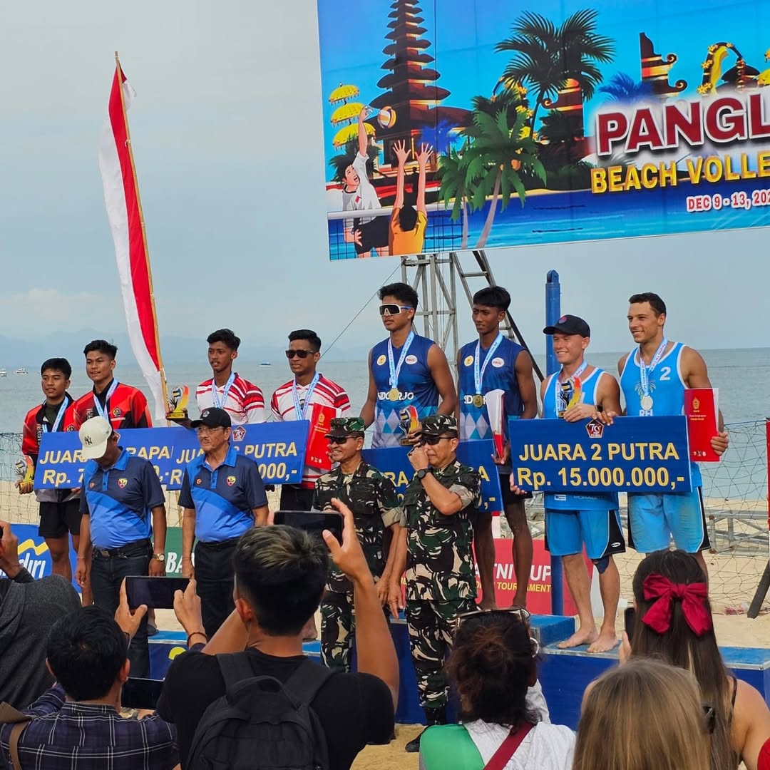 Beach volleyball player in action